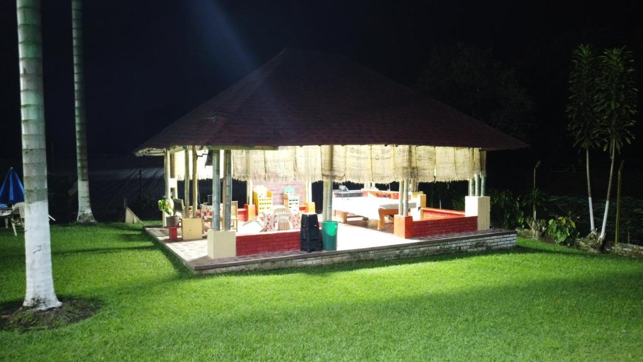 Finca Hotel Los Cocos มอนเตเนโกร ภายนอก รูปภาพ