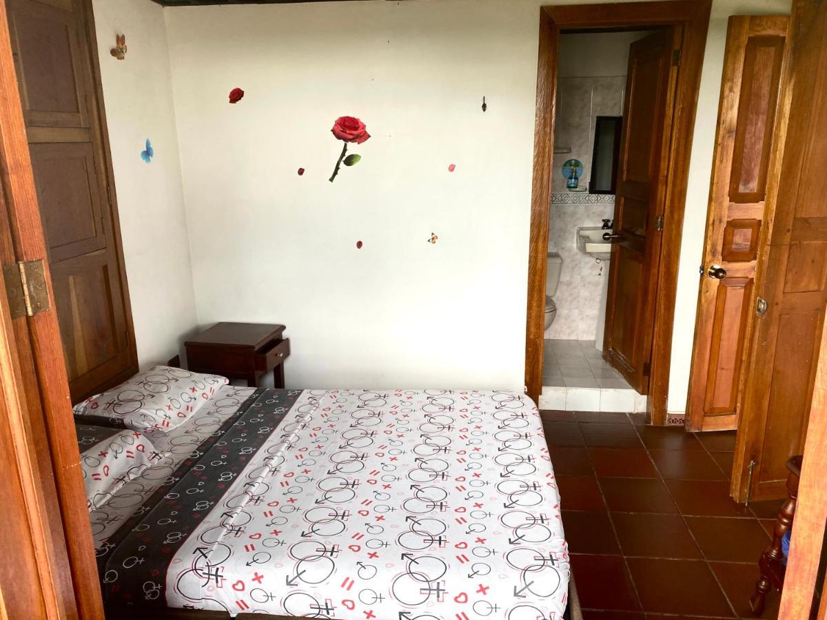 Finca Hotel Los Cocos มอนเตเนโกร ภายนอก รูปภาพ