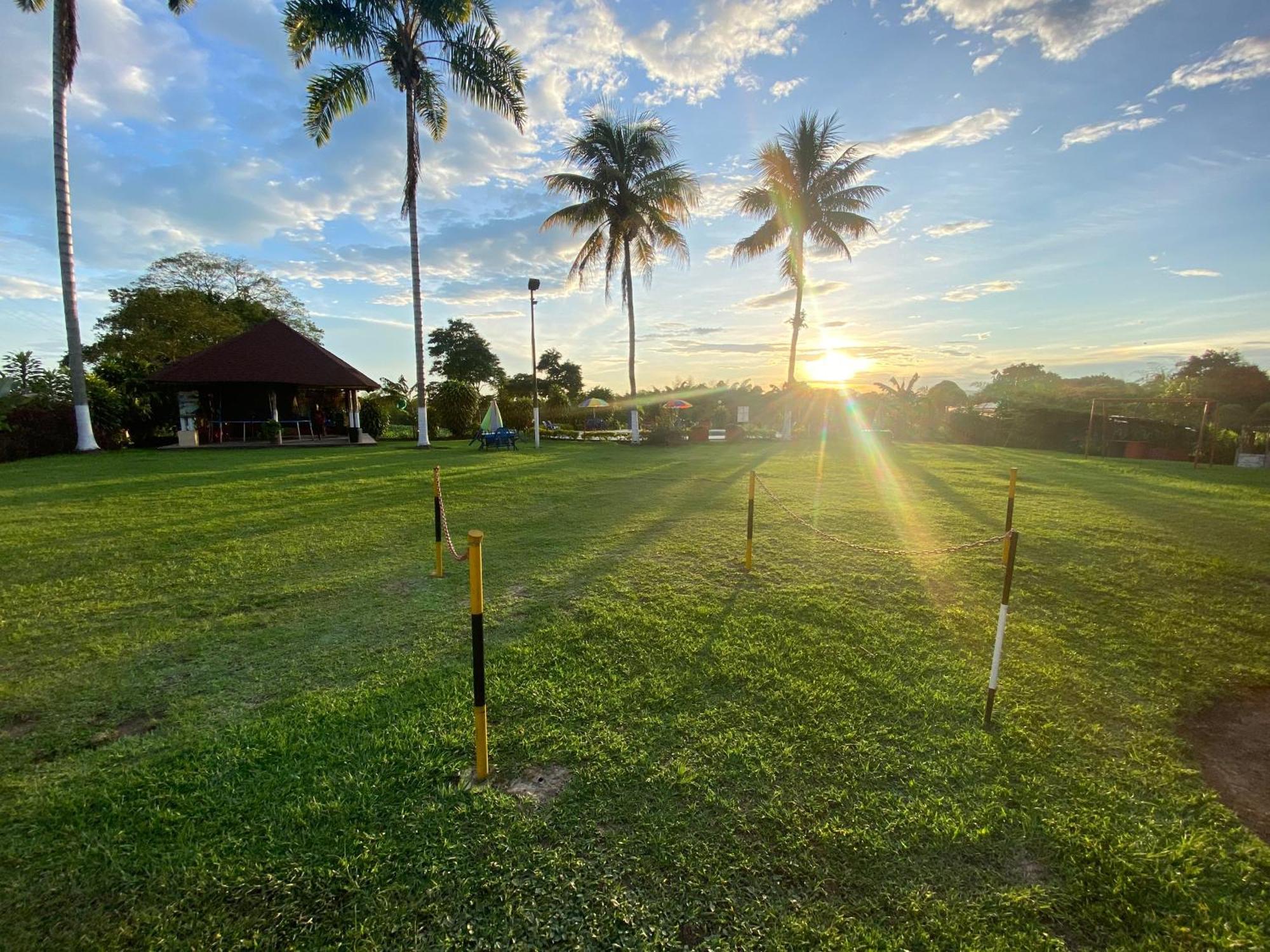 Finca Hotel Los Cocos มอนเตเนโกร ภายนอก รูปภาพ