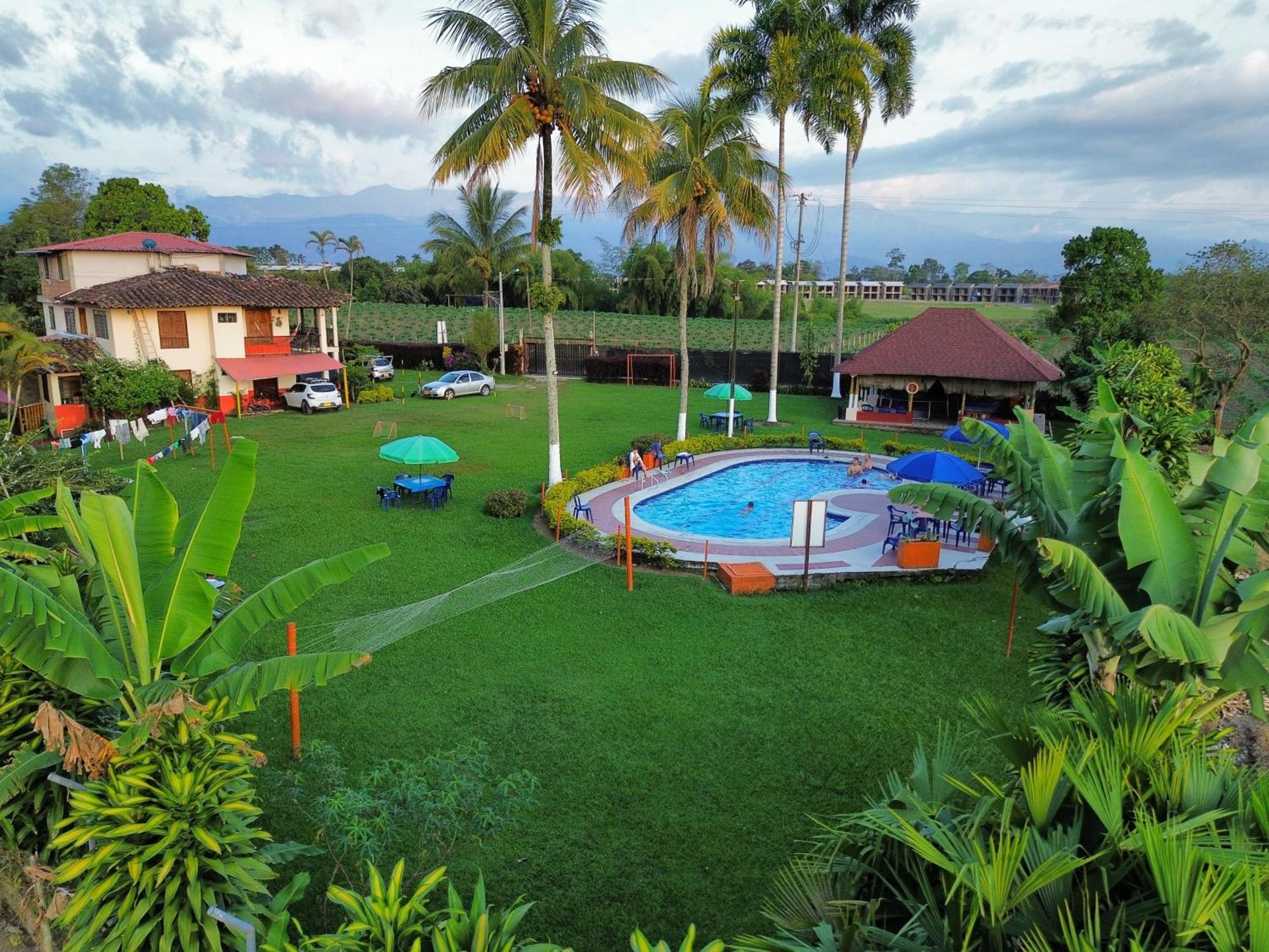 Finca Hotel Los Cocos มอนเตเนโกร ภายนอก รูปภาพ